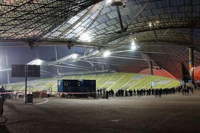 精彩绝伦的 精彩绝伦的