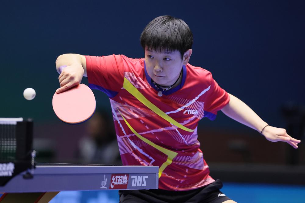 考慮給馬奎爾打個電話 名帥布魯斯想勸他離開曼聯！.