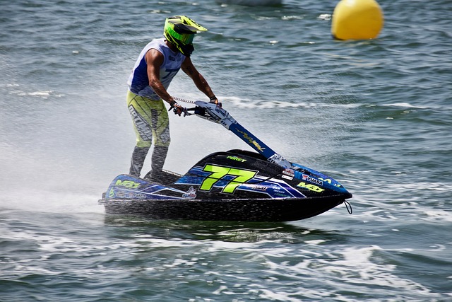 意甲第12輪國際米蘭1-0那不勒斯 盧卡庫點球破門因西涅染紅被罰下場.